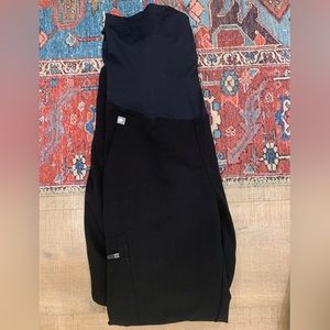 Black Maternity Zamora Jogger Figs